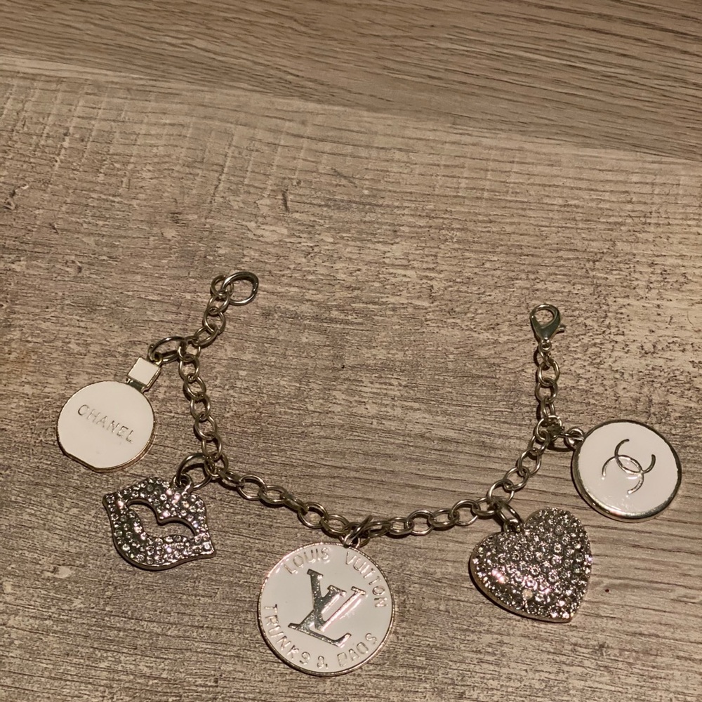 Link Bangle Bracelet - Picture 3 of 6